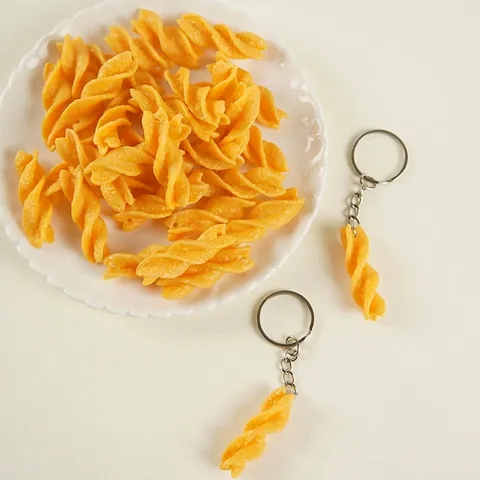 Simulazione Pasta Fusilli Modello Portachiavi PVC Cibo Finto Snack Pendente Oggetti Di Scena Per Fotografia Giocattolo Decorativo Creativo