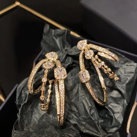 Französischer Palaststil Geometrische Hohle Dreischichtige Ohrringe Mit 925 Sterling Silber Ohrstecker Und Zirkon Damen