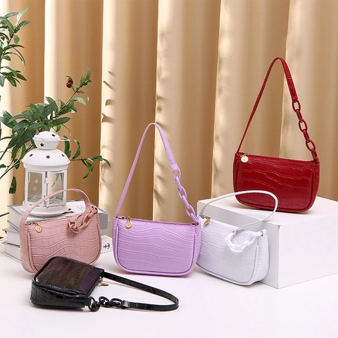 Women Crocodile Pattern PU Leather Underarm Shoulder Bag Fashion Croc Embossed Chain Decor Retro Hobo Baguette Bag
