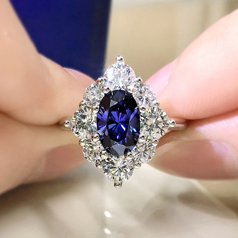 Anello In Zircone Blu Reale Ovale Rame Lusso Vintage Halo Cluster Fidanzamento Matrimonio Festa Gioielli Per Donne