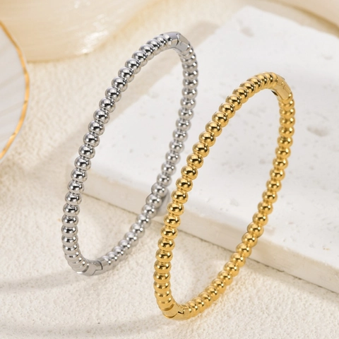 Minimalistisches Stapelbares Bambus Design Rundperlen Armreif Aus Edelstahl Hochglanzpolierter Wasserfester Schmuck