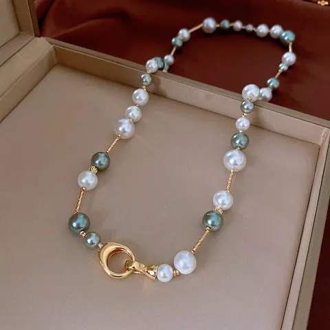 Vintage Franse Stijl Meerkleurige Imitatie Kunstparelketting Met Vergulde Koperen Ronde Ring Sluiting Voor Dames Elegante Truiketting