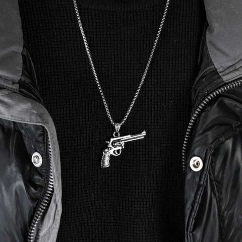 Revolver Pistol Pendant Necklace Stainless Steel Hip Hop Punk Jewelry For Men Cool Retro Individual Fashion Accessory