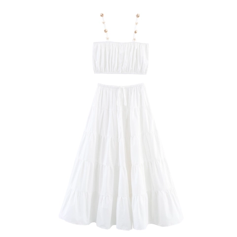 Completo Donna Top Corto Bianco Punto Smock E Gonna Lunga A Balze Con Decorazioni In Metallo Conchiglie E Stelle Marine Vacanza