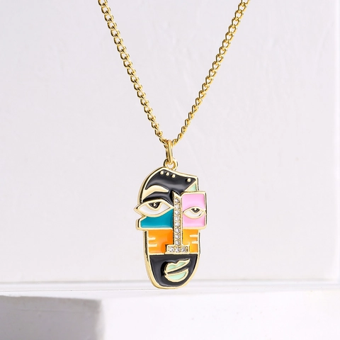 Collana Con Ciondolo Viso Astratto Rame Placcato Oro 18K Smalto Colorato Gioielli Artistici Cubismo Zircone Per Donne