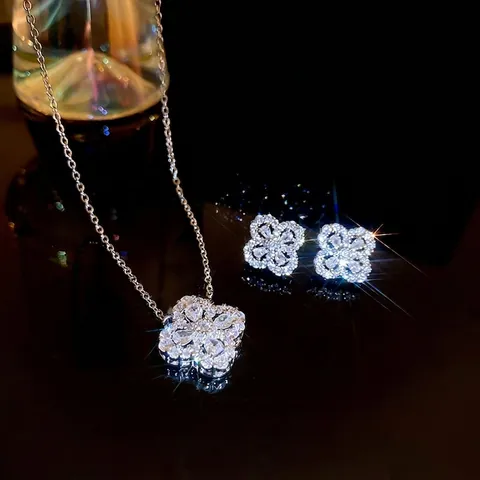 Four Leaf Clover Hollow Zircon Necklace And Earrings Sparkling Luxury Copper Jewelry With Silver Earring Post For Women