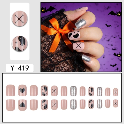 Unghie Finte Halloween Fantasma Corte Quadrate Pressione Argento Glitter Cuore Ossa Incrociate Festa Donne
