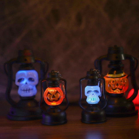 Lanterna LED Halloween Zucca Teschio Luce Notturna Retro Portatile Per Decorazione Di Festa Ornamento Appeso Plastica Novità