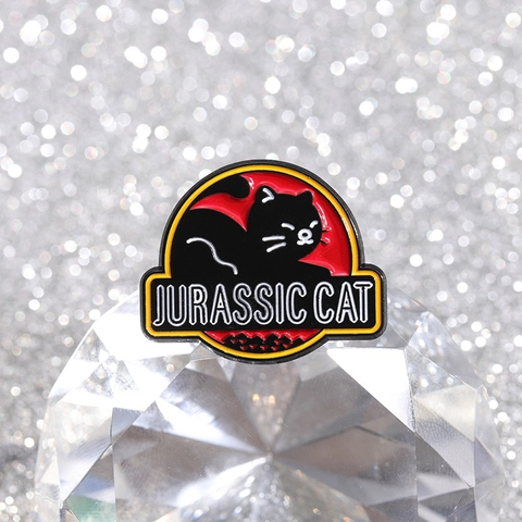 Divertente Spilla in Smalto per Gatti Parodia Film Catzilla Meowcula Mother Of Cats Jurassic Cat Spilla in Lega per Zaino