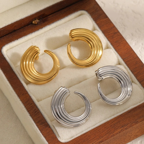 304 Stainless Steel C Shaped Hoop Earrings Ribbed Textured Geometric Vintage Gold Plated Minimalist Jewelry For Women