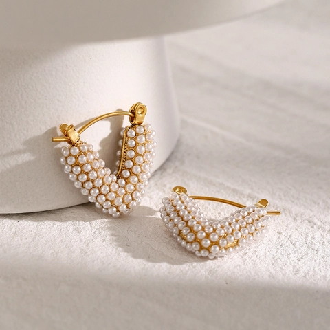 Orecchini A Cerchio Con Künstliche Perle A Cuore E Forma Di V Placcati Oro 18K Acciaio Inossidabile Impermeabili Ipoallergenici Gioielli Da Donna