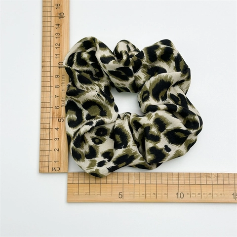 Scrunchies Leopard Print Satin Stoff Elastische Haargummis Französisch Retro Vintage Pferdeschwanz Halter Für Frauen Mädchen Haarschmuck