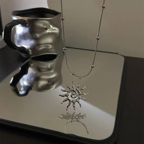Sun Pendant Necklace Copper Spiral Round Hollow Sunburst Ray Bead Snake Chain Jewelry Women
