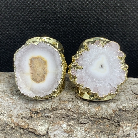 Natürlicher Weißer Kristall Sonnenblumenring 14K Vergoldet Verstellbarer Offener Ring Gehämmert Boho Schmuck Für Damen