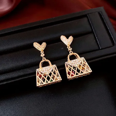 Orecchini Pendenti A Forma Di Borsa A Cuore Con Zirconia E Perno In Argento Placcato Oro Gioielli Per Donna