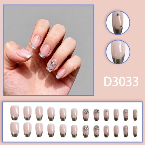 Uñas Postizas French Tip Plateadas Diseño Estrella Luna Diamantes Dulce Aurora Calcomanía Metálica ABS Uñas Artificiales Mujeres