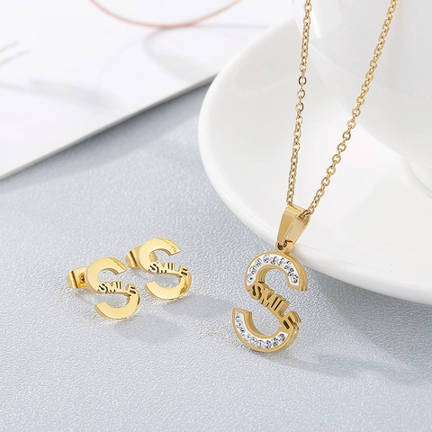 Gioielli In Acciaio Inossidabile Lettera S Smile Inciso Strass Incastonato Collana E Orecchini A Lobo Moda Regalo Donna