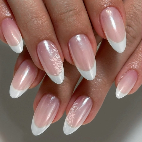 French Press On Nails White Flower Almond Shape Artificial Pearl Luster Artificial False Nails For Women With Adhesive Tabs And File