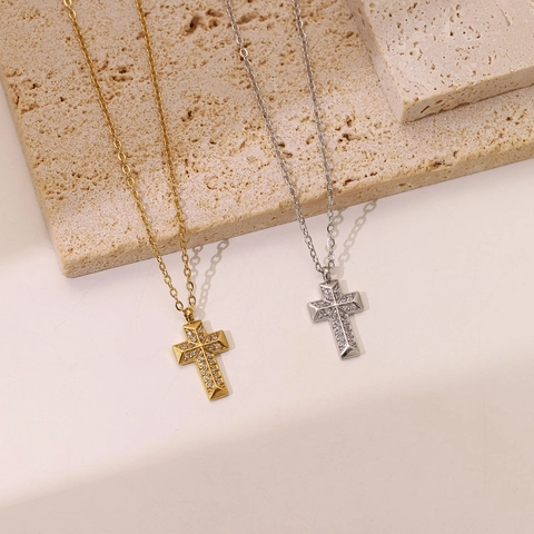 Collana Con Ciondolo A Croce Acciaio Inossidabile Micro Pavé Zircone Stile Punk Gioielli Di Moda Placcato Oro Platino Regalo Elegante