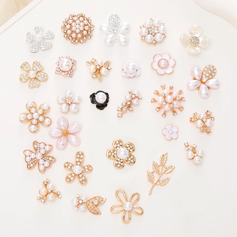 Fiore Farfalla Cuore Accessori Per La Creazione Di Gioielli DIY Lega Perla Artificial Finta Rhinestone Charms Per Cover Del Telefono Decorazione Di Scarpe