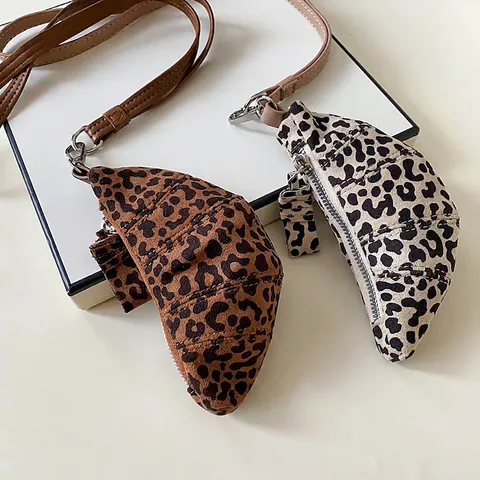 Collar Mini Monedero Croissant Estampado Leopardo Cuero Sintético Aleación Cadena Suéter Vintage Joyería Moda Mujer Accesorio