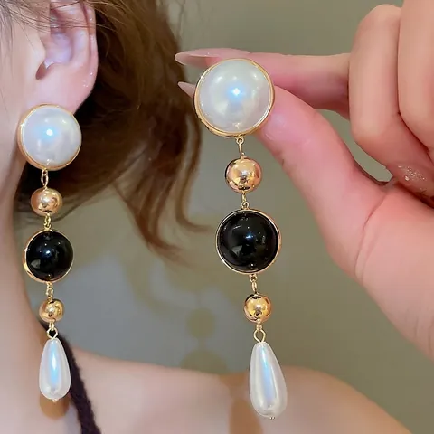 Orecchini Pendenti Lunghi Stile Palazzo Vintage Con Künstliche Perle Di Imitazione Perline Nere E Perno In Argento Sterling 925