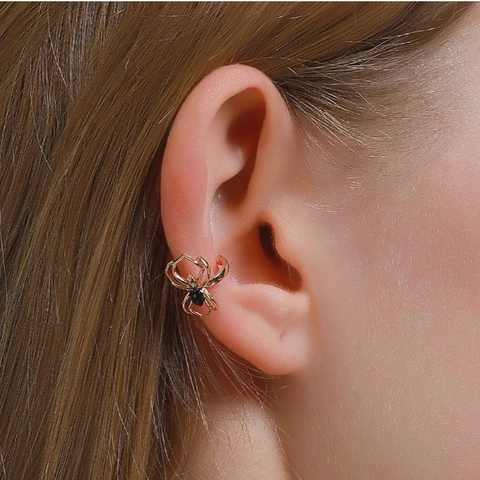 Spider Ear Cuff Alloy Punk Gothic Clip On Earring No Piercing Black Gemstone Vintage Animal Jewelry Women