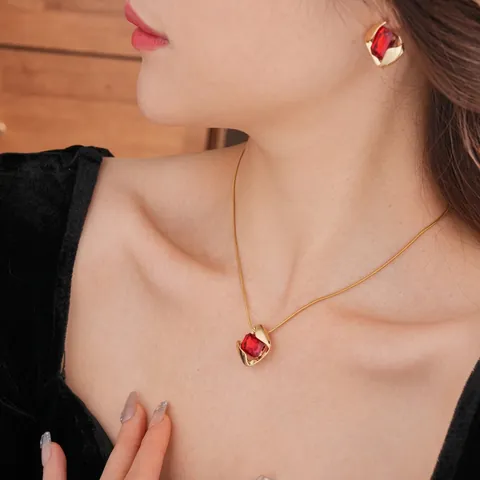 Retro Geometric Square Glass Crystal Necklace And Earrings Alloy Titanium Steel Gold Tone With Silver Earring Post
