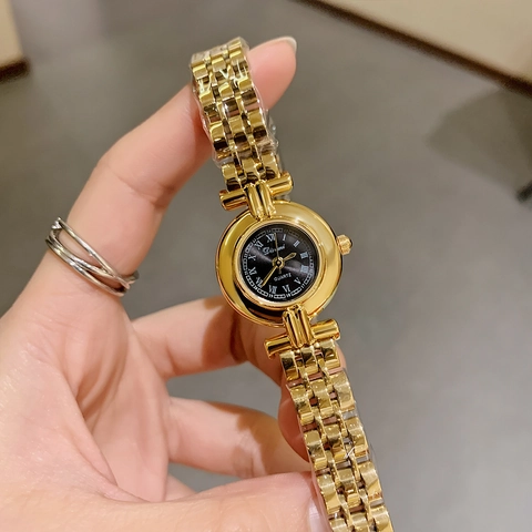 Reloj De Cuarzo Para Mujer Correa De Acero De Aleación Esfera Redonda Números Romanos Elegante Retro Resistente Al Agua