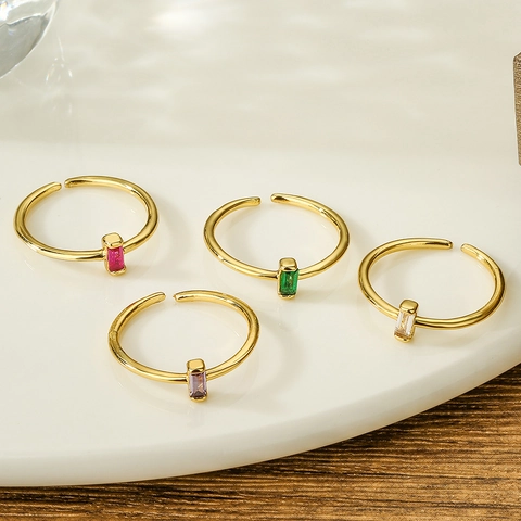 Eleganter Kupfer Vergoldeter Offener Ring Mit Rechteckigem Zirkon Geometrisch Verstellbar Nischenstil Für Frauen Vielseitig
