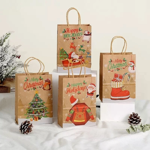 Christmas Gift Bags Kraft Paper With Handles For Party Favors Santa Reindeer Snowman Holiday Candy Packaging Treats