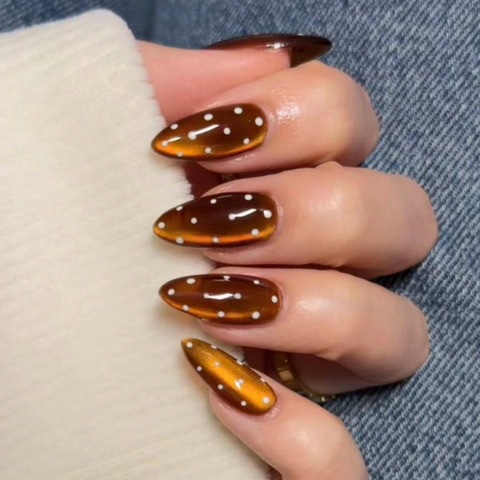 Press On Nails Almond Shape Caramel Brown Cat Eye Effect White Polka Dot Artificial Nails Decorative