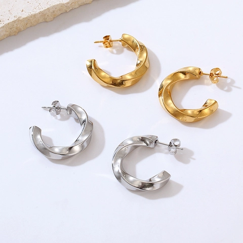 Pendientes De Aro En Forma De C Torsonados De Acero Inoxidable Chapado En Oro De 18K Geométricos Minimalistas Para Mujeres