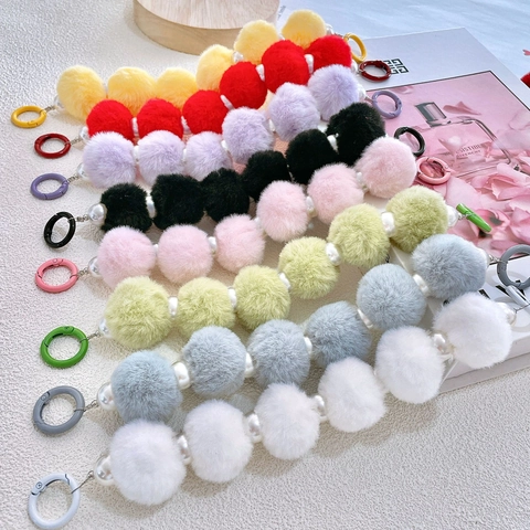 Ciondolo per Borsa con Palla di Peluche e Perla Artificiale Cordino per Cellulare Portachiavi Donna Moda Autunno Inverno