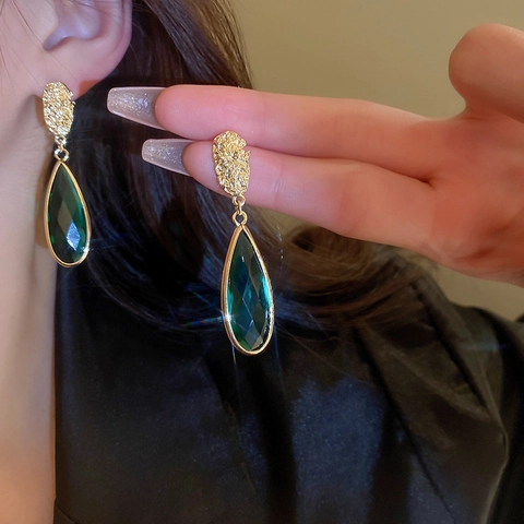 Vintage Emerald Green Glass Teardrop Earrings With 925 Sterling Silver Earring Post French Style Elegant Jewelry Women