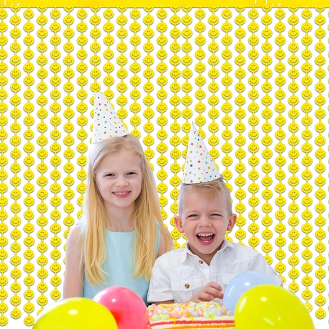 Rideau de Franges Visage Souriant Fond de Scène en Métal pour Anniversaire Fête Célébration Décoration de Mur