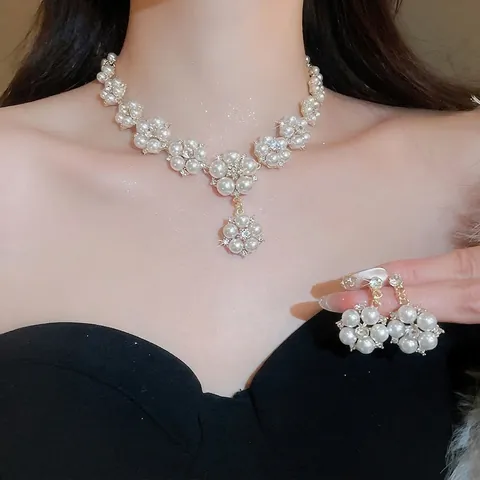 Collar Y Pendientes Flor Joyería Aleación Imitación Perla Artificial Diamante Imitación Estilo Palacio Vintage Mujer Elegante Poste Plata