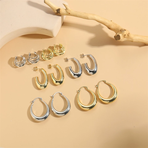 Orecchini a Forma di U in Rame Lucidato Minimalisti per Donna Gioielli Geometrici Ovali Vuoti a Più Strati con Clip da Regalo