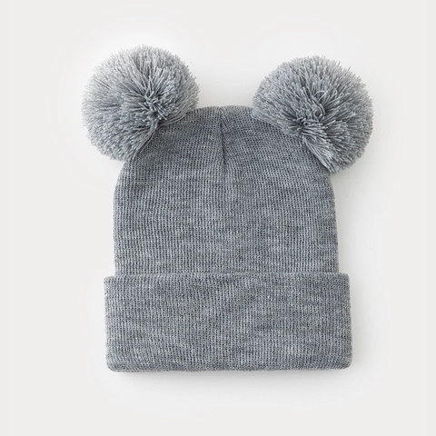Bonnet Tricoté Mignon à Double Pompon pour Femmes Hiver Chaud Acrylique Couleur Unie Style Coréen Ins Bonnet Laine