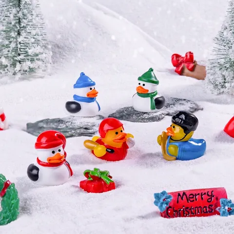 Mini Christmas Duck Figurines Resin Winter Sports Ice Hockey Baseball Micro Landscape Desktop Ornaments DIY Craft Cute Cartoon