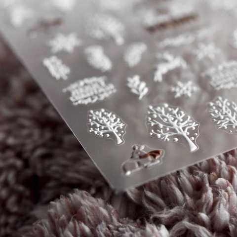 Autocollants Pour Ongles De Noël Relief 5D Flocons Blancs Élan Design Auto-Adhésif Décoration De Manucure De Vacances D'Hiver