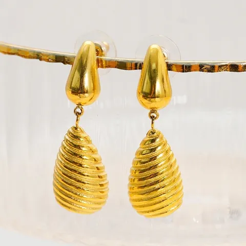 Pendientes Colgantes De Gota De Agua Chapados En Oro De 18K Acero Inoxidable 304 Textura Espiral Estilo INS Para Mujeres