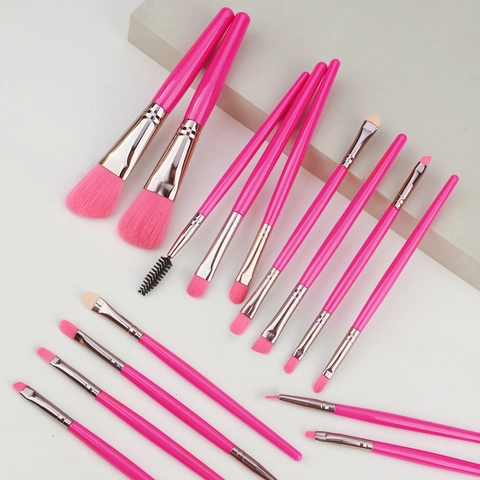 Professionelle Make-Up-Pinsel Weiche Synthetikfaser Kunststoffgriff Für Puder Roulette Lidschatten Augenbrauen Beauty-Tools