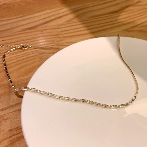 Minimalist Gold Plated Asymmetrical Snake Chain Necklace For Women Geometric Rectangle Rhinestone Inlaid Clavicle Chain Jewelry