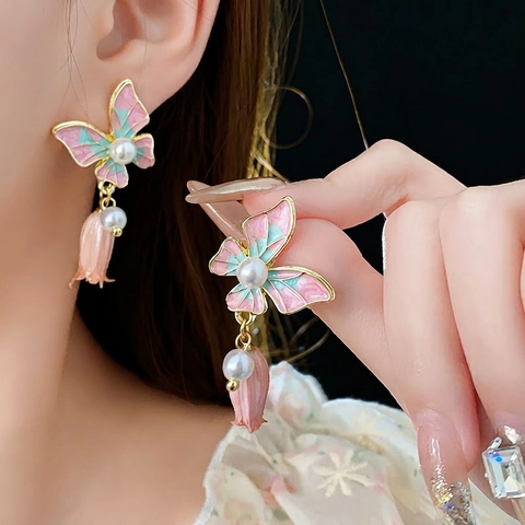 Pendientes Colgantes Mariposa Lirio De Los Valles Perla Artificial Falsa Esmalte Aleación Vintage Con Poste De Plata