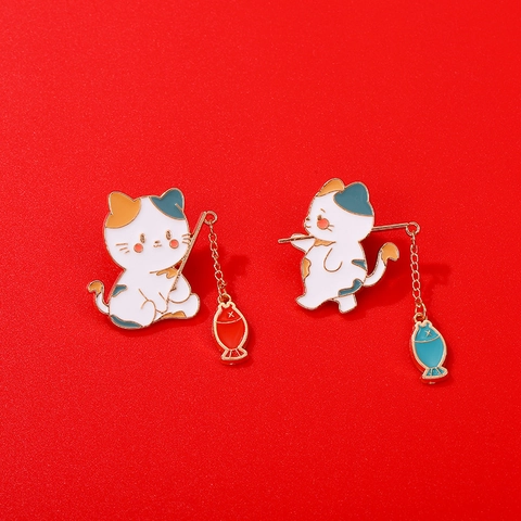 Broche de Gato de Pesca de Dibujos Animados de Aleación Esmalte Insignia de Animal Joyas Decoración para Suéteres Mochilas Chaquetas Regalo Mujer Hombre