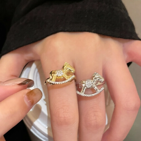 Rocking Horse Open Ring Copper Cubic Zirconia Micro Pave Animal Adjustable Finger Jewelry Light Luxury Fashion Women