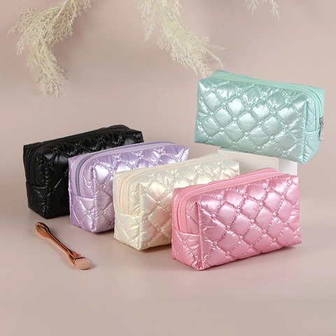 Quilted Makeup Bag Glossy Diamond Pattern Padded Cosmetic Organizer Waterproof Travel Pouch Heart Zipper For Women