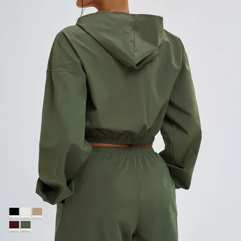 Dames UPF50+ Zonbescherming Kort Jasje Met Capuchon En Losse Broek Met Hoge Taille Sportoutfit