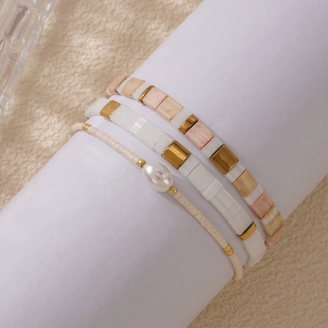 Collezione Bracciali Sovrapponibili Boho Fatti A Mano Perla Artificial Tila Distanziatore Lega Perla Artificial Imitazione Gioielli Intrecciati
